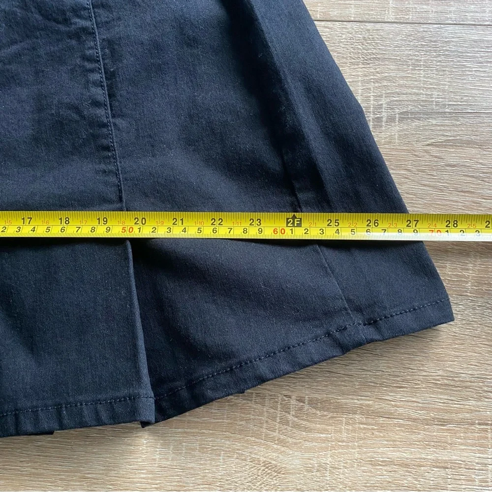 No Boundaries Junior's Black Pleated Skirt